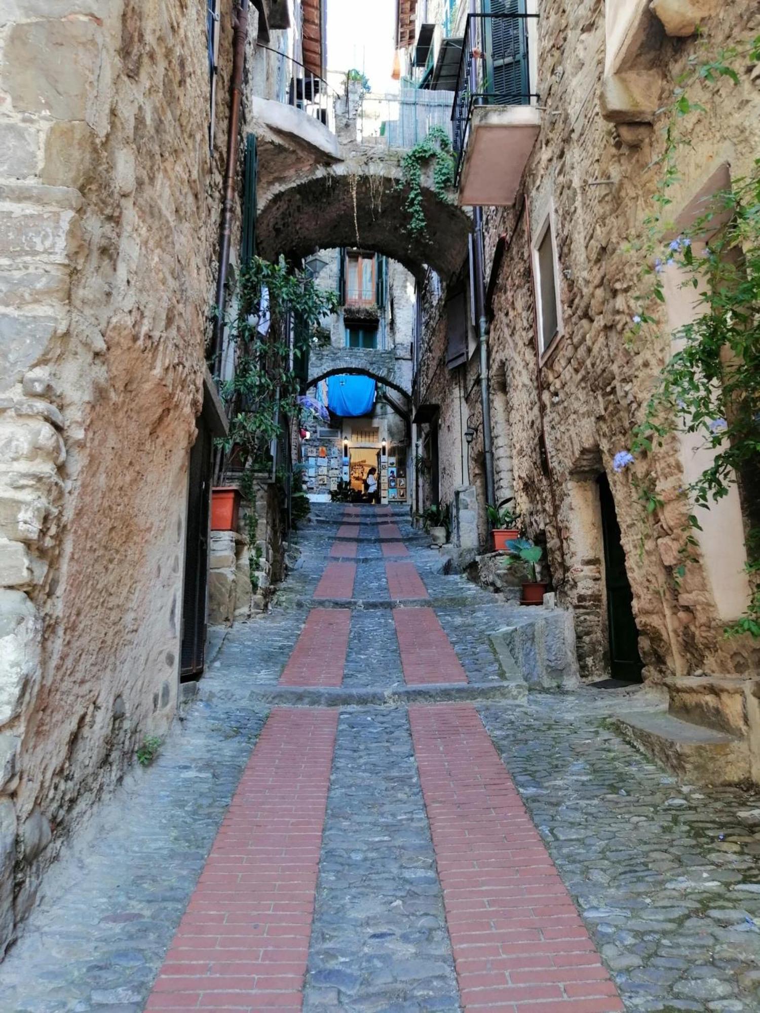 Stecado Caste - Dimora Storica Nel Cuore Del Paese Dolceacqua Zewnętrze zdjęcie